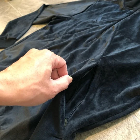 Adidas VELOUR Half Zip Track Sportswear Retro Black Sweater Men’s Size M or L - Picture 5 of 12